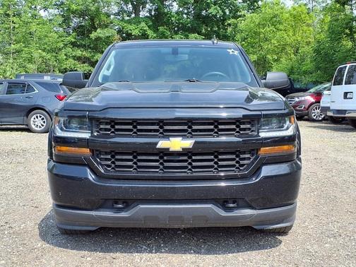 2018 Chevrolet Silverado 1500 Custom