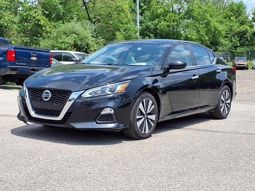 2021 Nissan Altima 2.5 SV