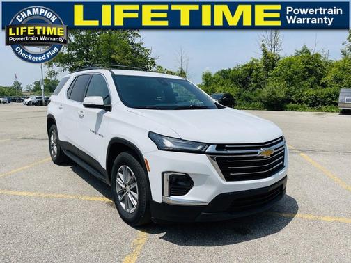 2022 Chevrolet Traverse LT Cloth