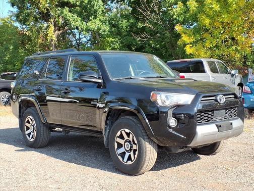 2024 Toyota 4Runner TRD Off Road