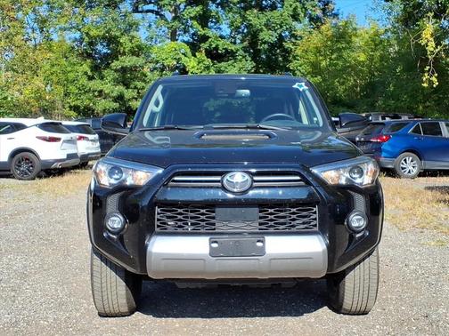 2024 Toyota 4Runner TRD Off Road