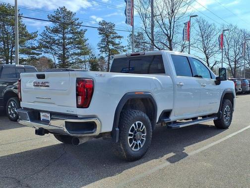 Summit White 2022 GMC Sierra 2500 SLE