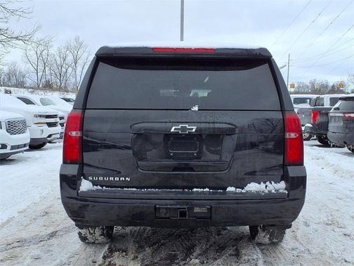 2017 Chevrolet Suburban LT