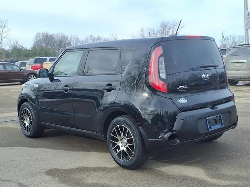 2015 Kia Soul Base