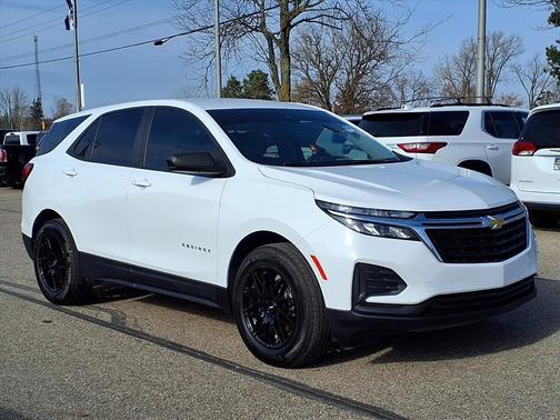 2022 Chevrolet Equinox LS