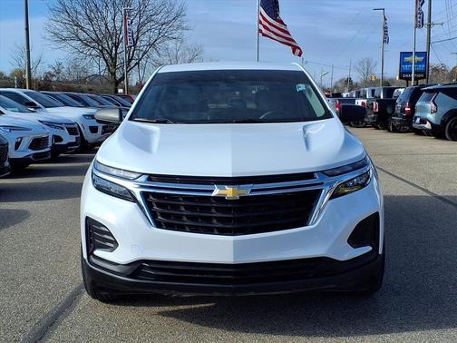 2022 Chevrolet Equinox LS