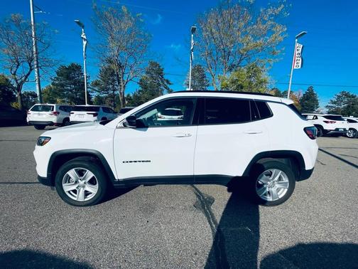 2022 Jeep Compass Latitude