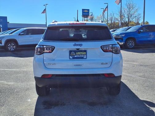 2022 Jeep Compass Latitude