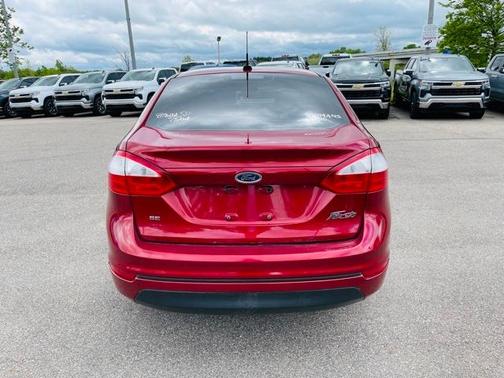 2016 Ford Fiesta SE