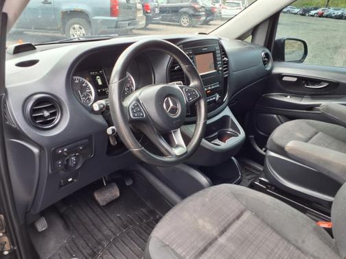2019 Mercedes-Benz Metris Base