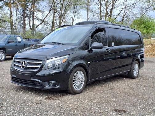 2019 Mercedes-Benz Metris Base