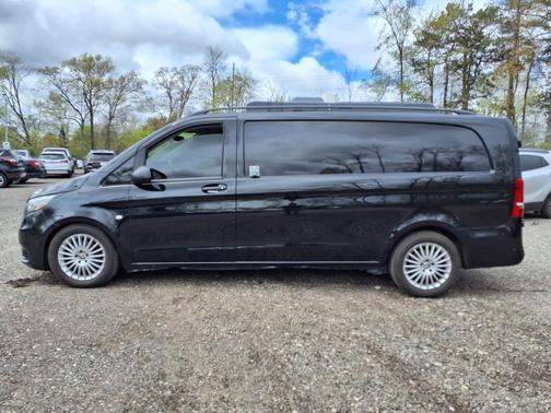 2019 Mercedes-Benz Metris Base