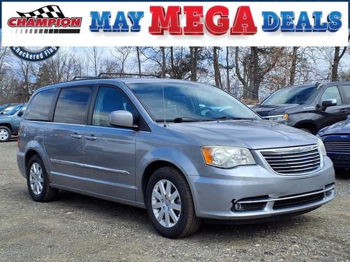 2014 Chrysler Town & Country Touring