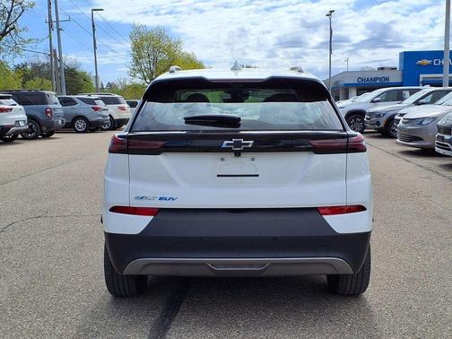 Summit White 2022 Chevrolet Bolt EUV Premier