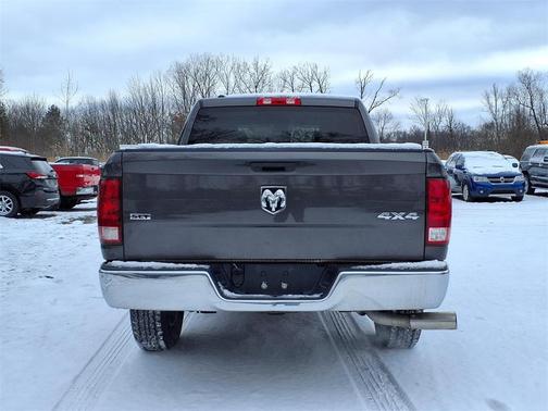 2021 RAM 1500 Classic SLT
