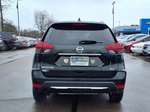 2020 Nissan Rogue SV