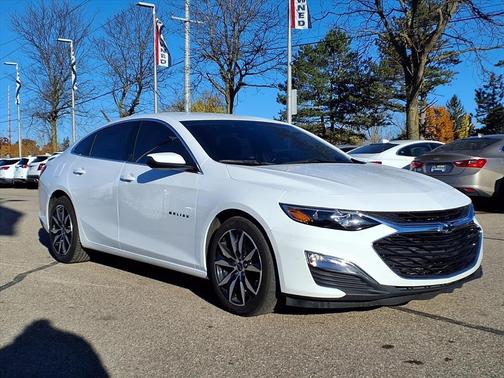 2021 Chevrolet Malibu RS