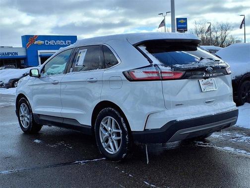 2022 Ford Edge SEL