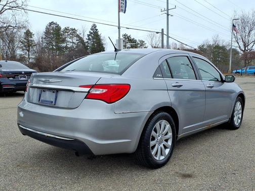 Billet Silver Metallic Clearcoat 2014 Chrysler 200 Touring