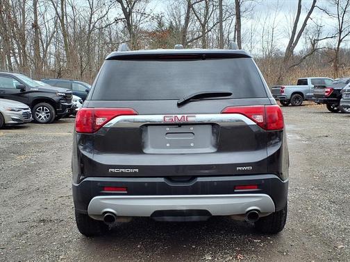 2019 GMC Acadia SLE-2