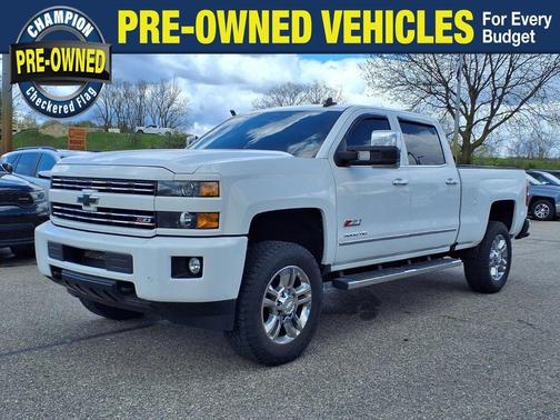Summit White 2018 Chevrolet Silverado 2500 LTZ
