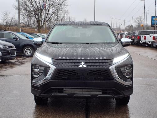 2024 Mitsubishi Eclipse Cross ES
