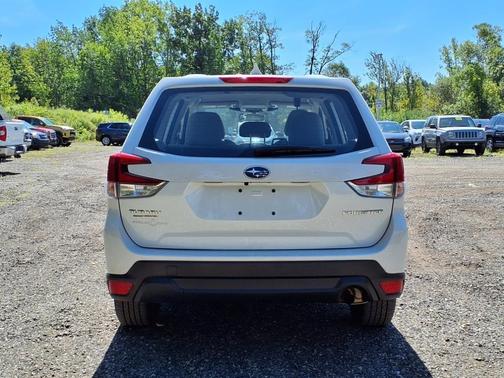 2023 Subaru Forester Base (CVT)