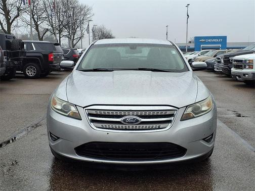 2011 Ford Taurus SEL