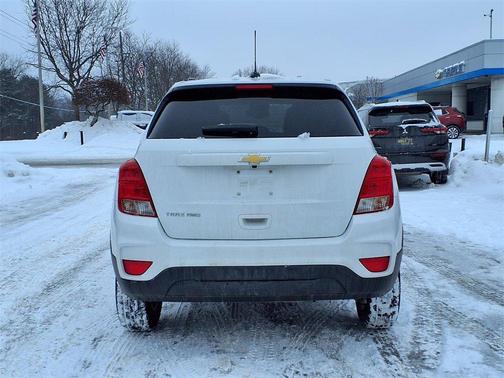 2022 Chevrolet Trax LS