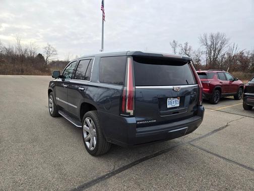 2020 Cadillac Escalade Luxury