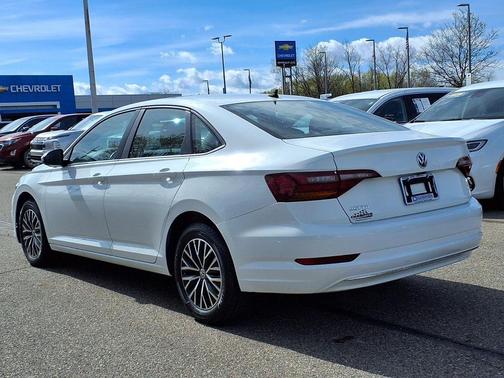 Pure White 2019 Volkswagen Jetta 1.4T SE