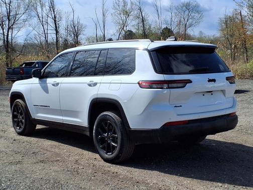 2024 Jeep Grand Cherokee L Laredo