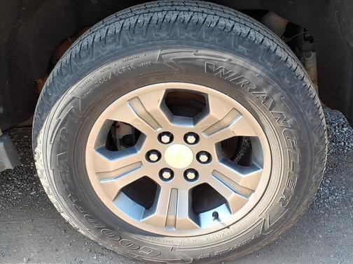 2020 Chevrolet Tahoe LS