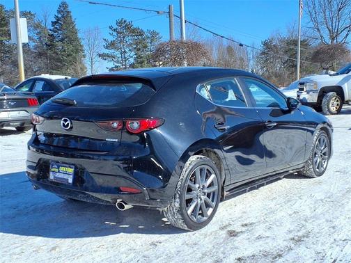 2024 Mazda Mazda3 FWD w/Preferred Package