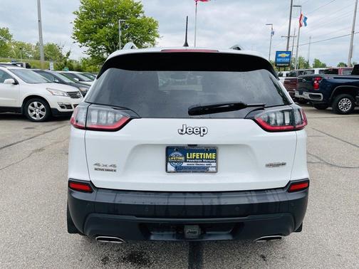 2021 Jeep Cherokee Latitude Lux