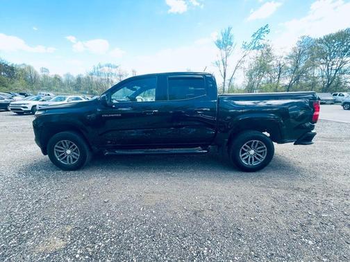 Black 2023 Chevrolet Colorado LT