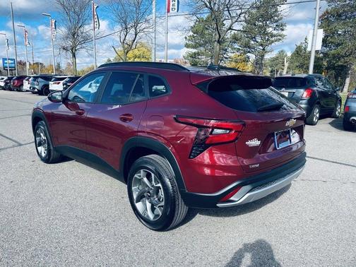 2024 Chevrolet Trax LT