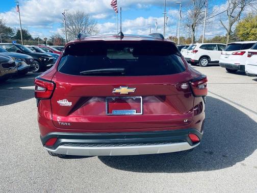 2024 Chevrolet Trax LT