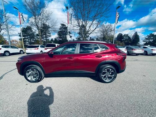2024 Chevrolet Trax LT