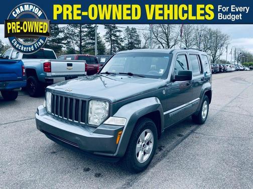 Mineral Gray Clearcoat Metallic 2012 Jeep Liberty Sport