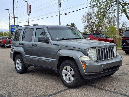 Mineral Gray Clearcoat Metallic 2012 Jeep Liberty Sport