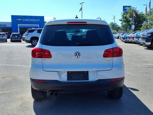 2015 Volkswagen Tiguan 4MOTION Auto SE