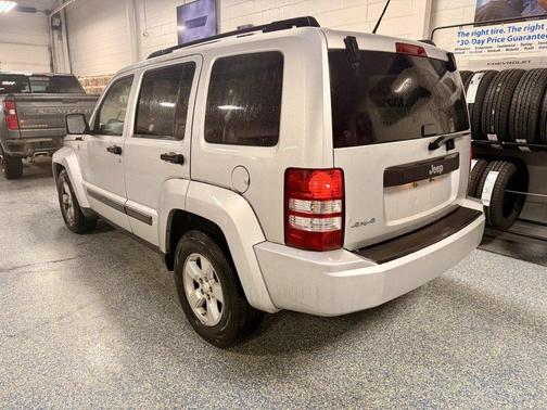 2009 Jeep Liberty Sport