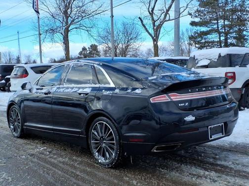 2016 Lincoln MKZ Base