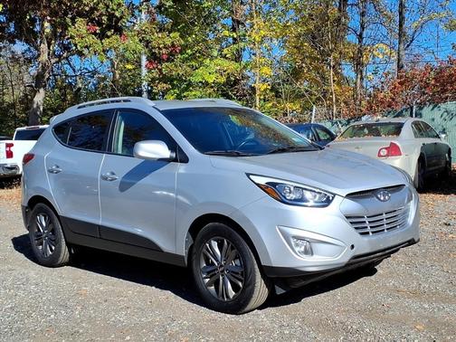 2015 Hyundai TUCSON SE