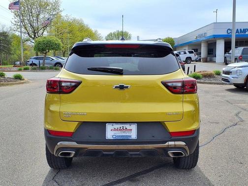 Yellow Metallic 2025 Chevrolet Trailblazer ACTIV
