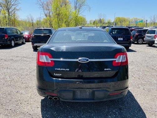 2012 Ford Taurus SEL