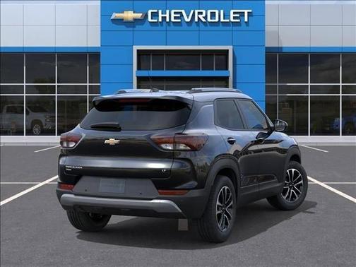 Black 2026 Chevrolet Trailblazer LT