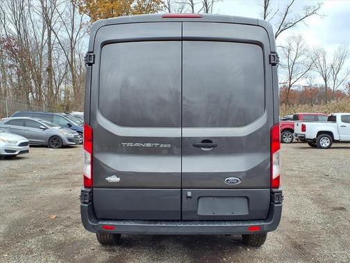 2016 Ford Transit-250 130 WB Medium Roof Cargo