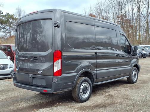 2016 Ford Transit-250 130 WB Medium Roof Cargo